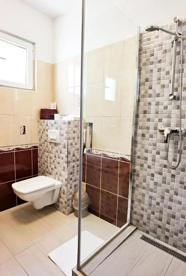 Villa Okruk-10 Meters Away From The Beach Округ Горни 3*,  Хорватия